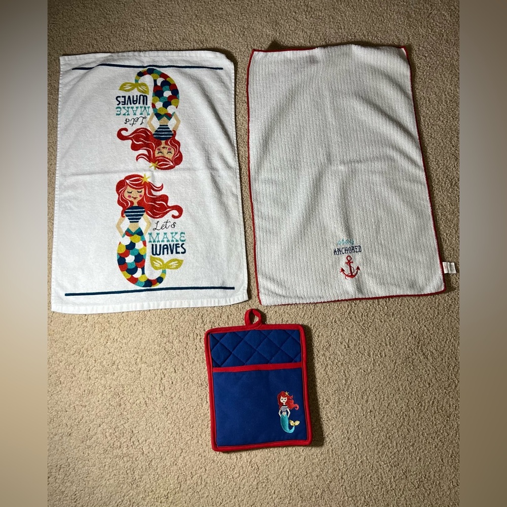Mermaid/Nautical Kitchen Towels & Pot Holder